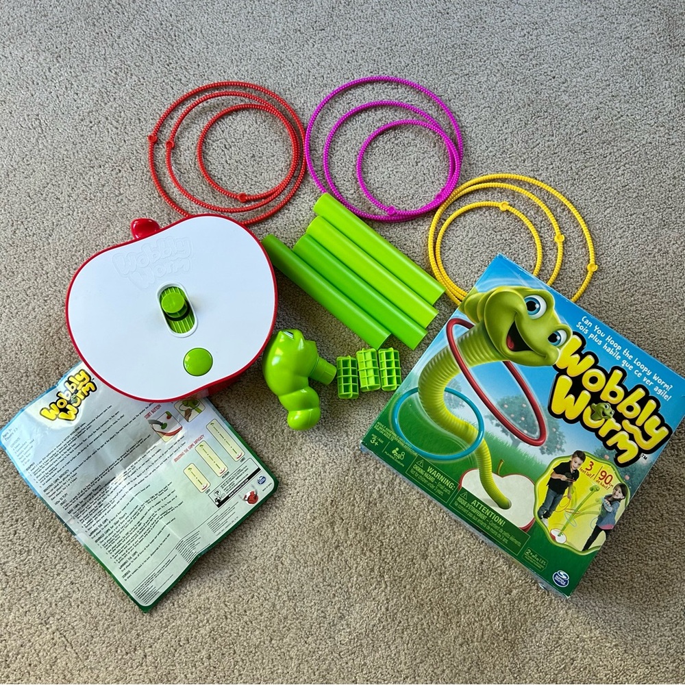 Wobbly Worm Ring Toss Game Spinmaster Ages 3+ Great Shape Complete